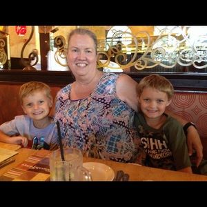 Meet your Posher, Nancy